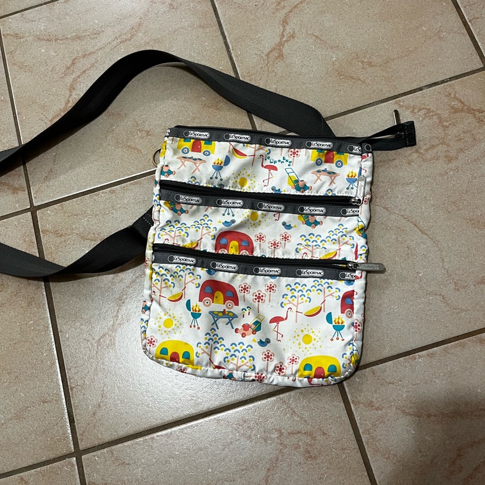 Le Sportsac crossbody